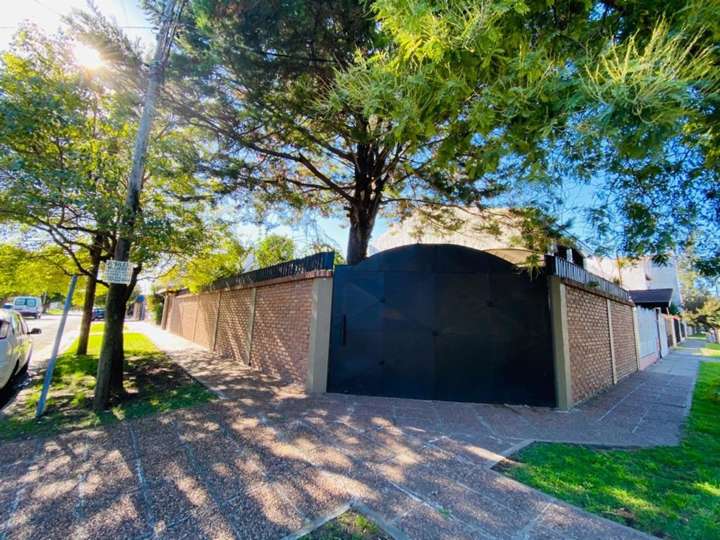 Casa en venta en Evaristo Carriego, 1100, El Palomar