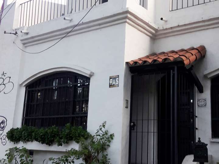 Casa en venta en Avenida del Libertador, 2741, Victoria