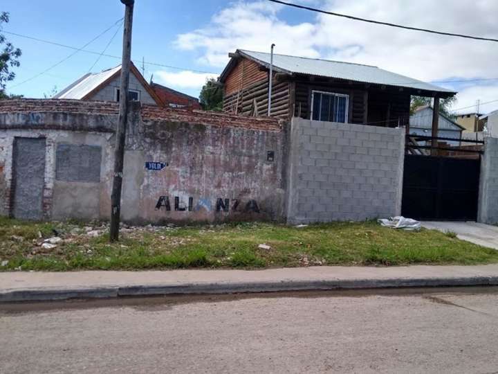 Casa en venta en Avenida Profesor Doroteo Yoldi, Buenos Aires