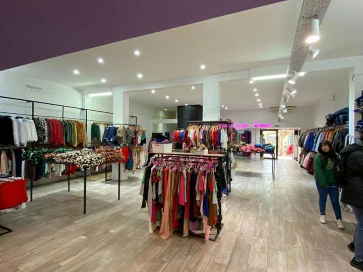 Comercial / Tienda en venta en Italia, 1099, Buenos Aires