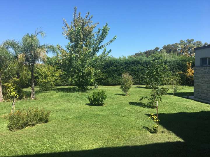 Casa en venta en Partido de Berazategui, Juan María Gutiérrez