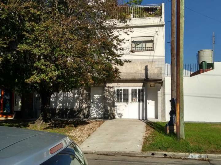 Edificio en venta en Primero de Mayo, 1192, Buenos Aires