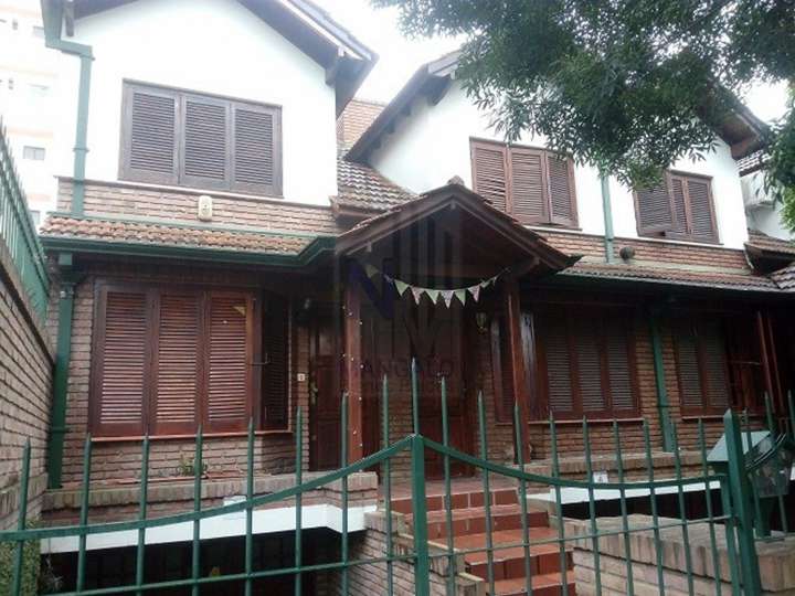 Departamento en venta en Dorrego, Buenos Aires