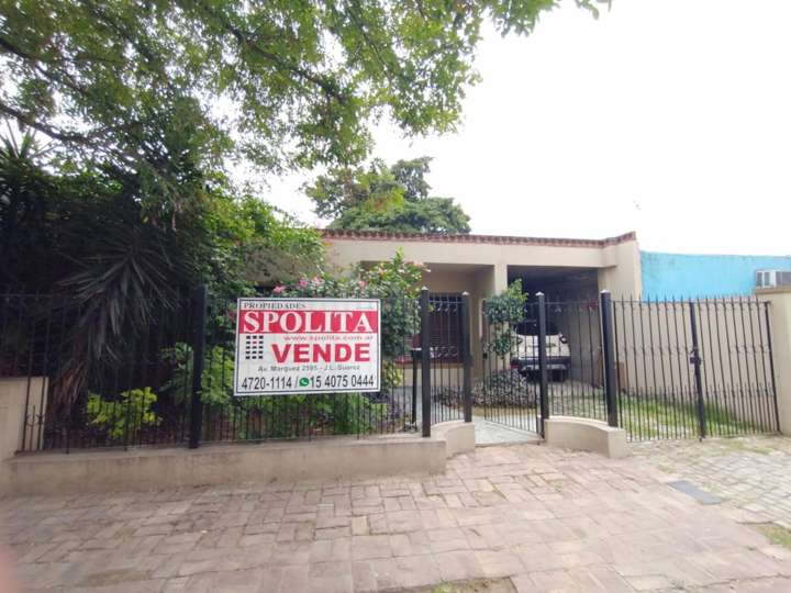 Casa en venta en 121 - Beruti, Loma Hermosa