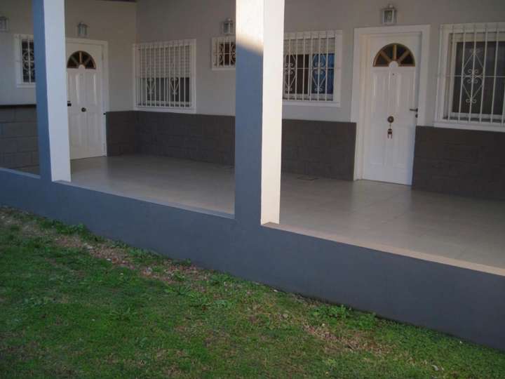 Casa en venta en Pedro Ballester, Garín