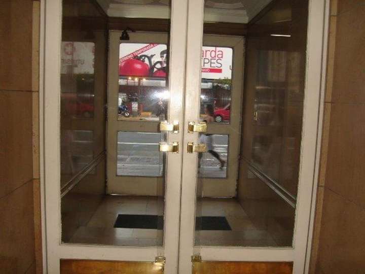 Departamento en venta en Avenida Corrientes, Ciudad Autónoma de Buenos Aires