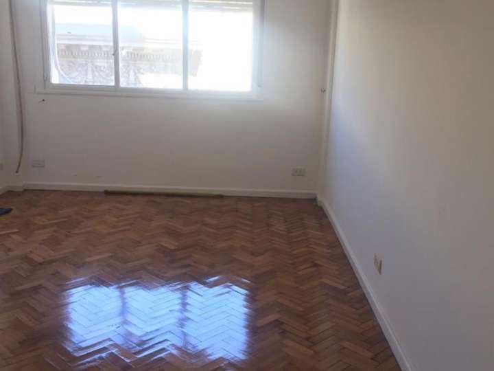 Departamento en venta en Sarmiento, 1300, Ciudad Autónoma de Buenos Aires