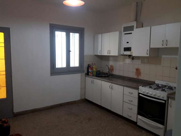 Casa en venta en Chaco, 1376, Buenos Aires