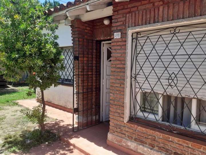 Casa en venta en 100 - Salta, 4899, Billinghurst