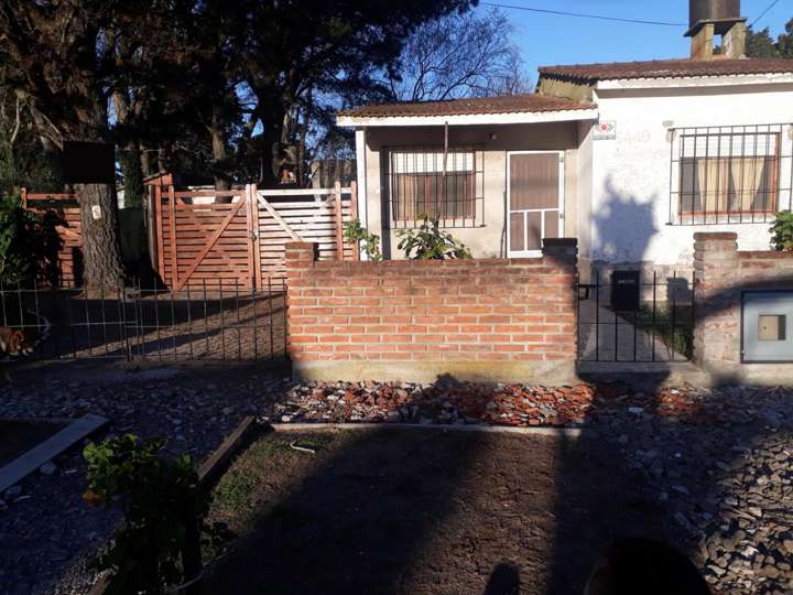 Casa en venta en Calle 7, 5450, Buenos Aires