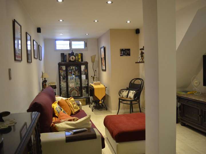 Casa en venta en General José Artigas, 650, Buenos Aires