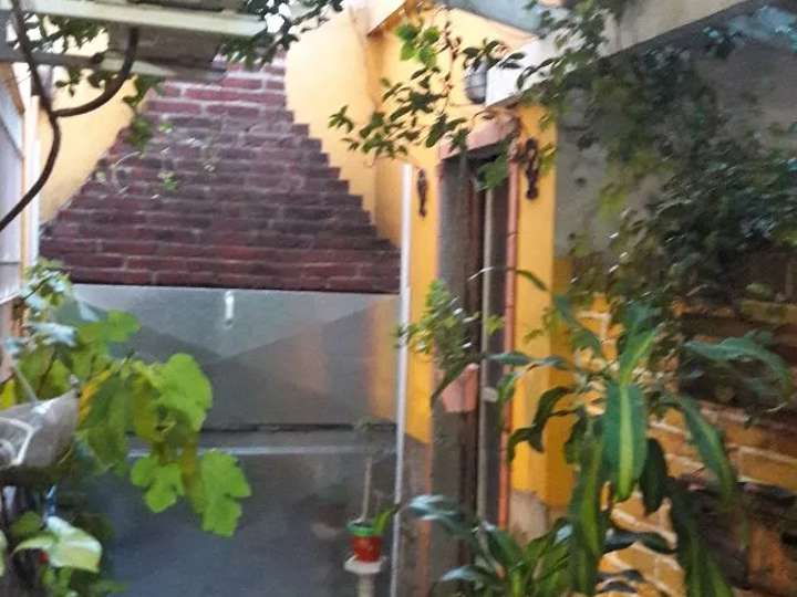 Edificio en venta en José Equiza, Buenos Aires