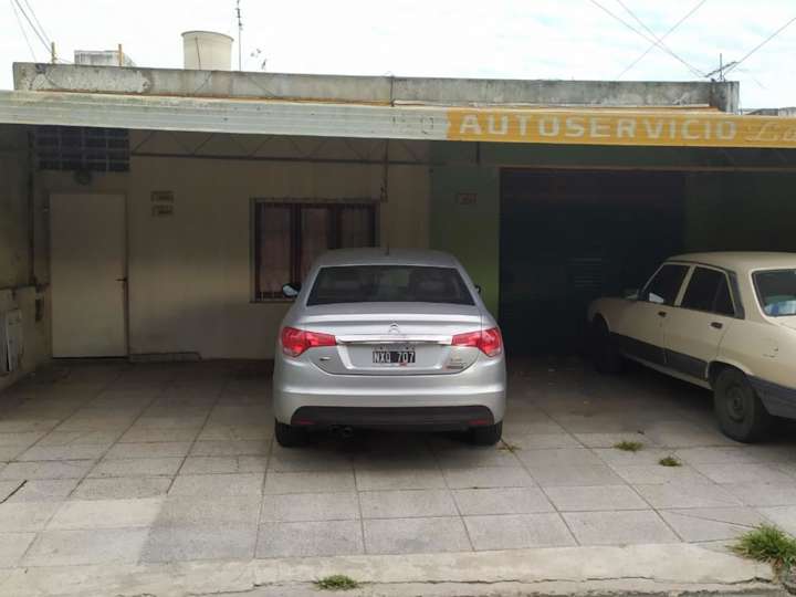 Comercial / Tienda en venta en Avenida Bernardo Ader, 1301, Villa Adelina