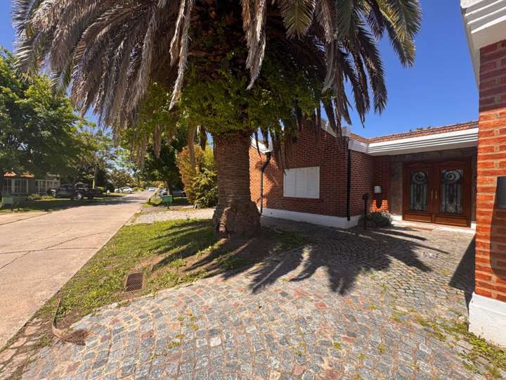 Casa en venta en Boulevard Dupuy, Canning