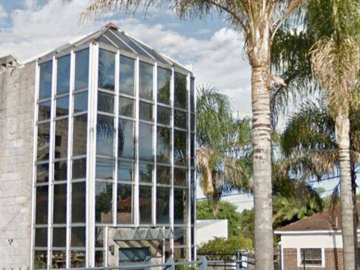 Edificio en venta en Caaguazú, Buenos Aires