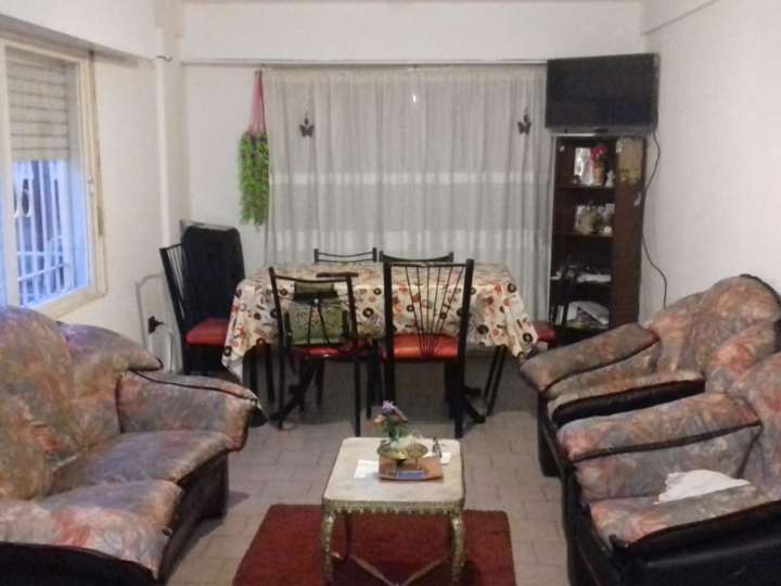 Edificio en venta en 106 - Carlos Pellegrini, 5827, Billinghurst