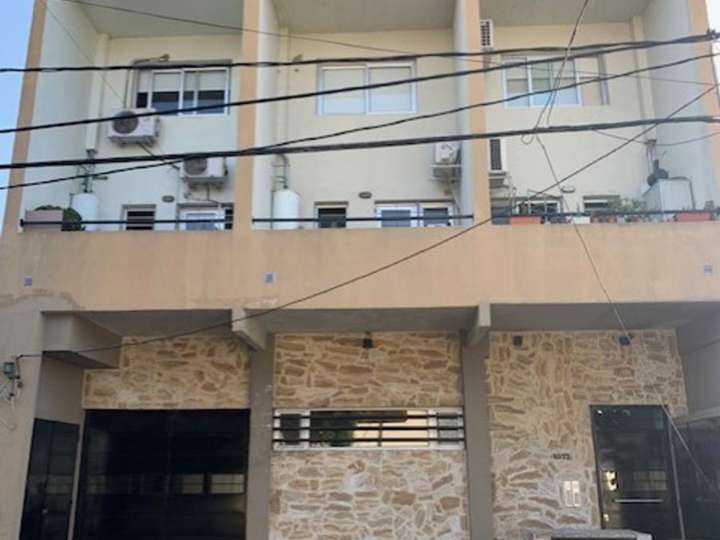 Departamento en venta en Alvear, 1101, Buenos Aires