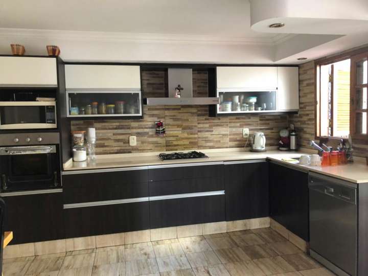 Edificio en venta en Mariano Santamaría, 2500, Buenos Aires