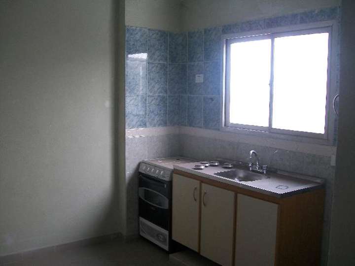 Departamento en alquiler en Avenida del Sesquicentenario, Grand Bourg