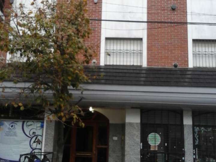 Departamento en venta en Remedios de Escalada de San Martín, 165, Haedo