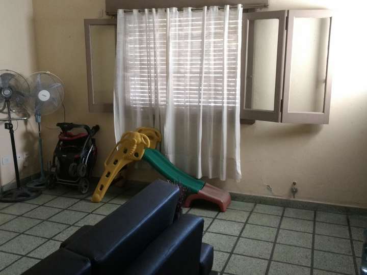 Edificio en venta en 96 - H. Rivero, 4608, Billinghurst