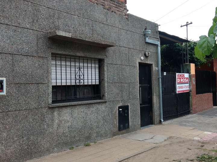 Casa en venta en 114 - Suipacha, 6071, Billinghurst