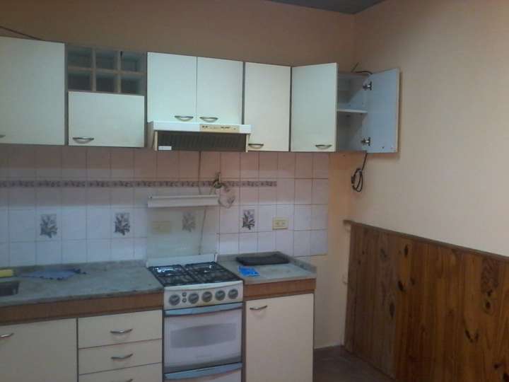 Edificio en venta en Aviador Jacinto Capella, 647, El Palomar