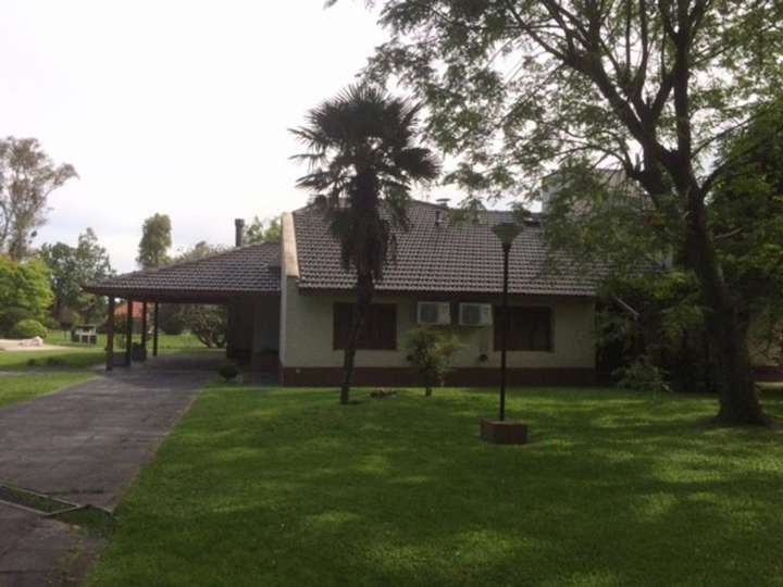 Casa en venta en Avenida Soberanía Nacional, Guernica