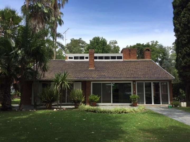 Casa en venta en Avenida Soberanía Nacional, Guernica