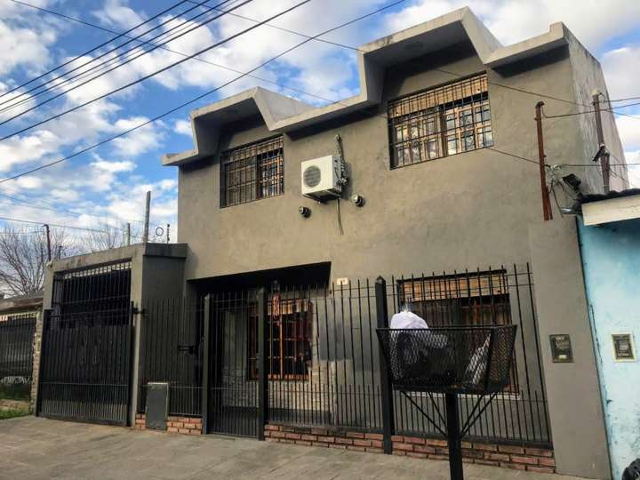 Casa en venta en Martín García, 792, Buenos Aires