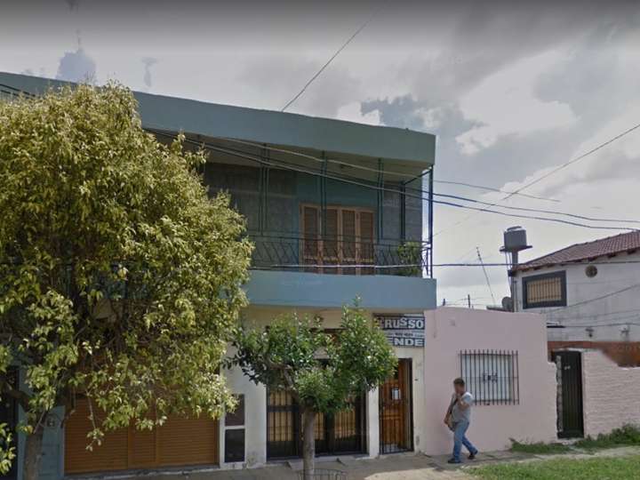 Comercial / Tienda en venta en Sarratea, 2471, Buenos Aires