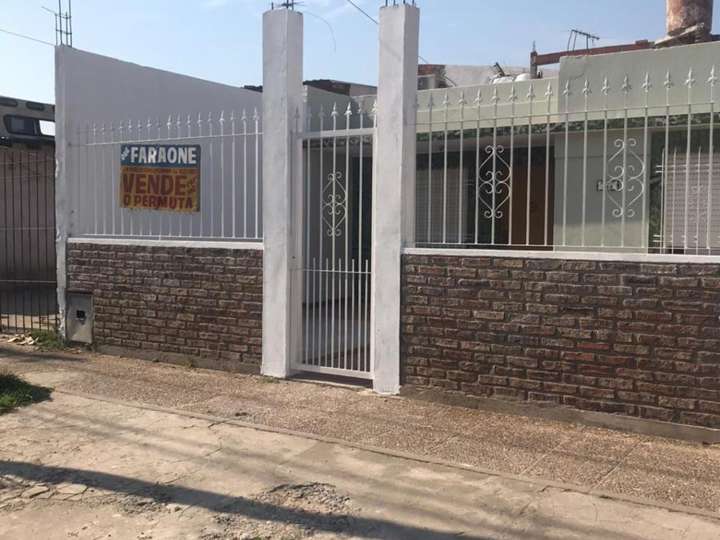 Casa en venta en Lartigau, 5999, Villa Luzuriaga