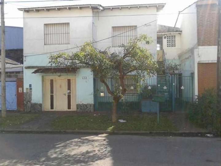 Casa en venta en París, 402, Haedo