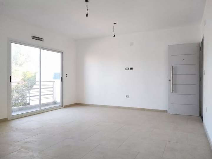 Departamento en venta en Buchardo, 2302, Villa Luzuriaga