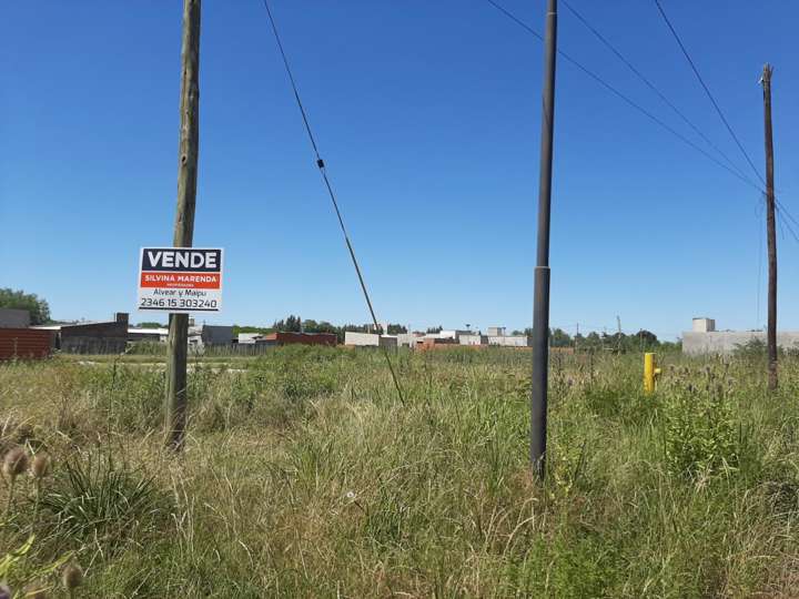 Terreno en venta en Argentino Galván, 242, Chivilcoy