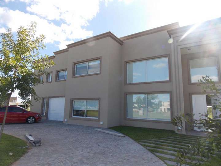 Casa en venta en Partido de General Rodríguez, Buenos Aires