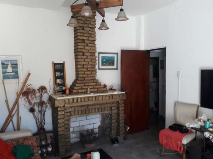 Casa en venta en 673 - Joaquín Spandonari, 3717, Buenos Aires