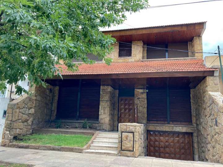 Casa en venta en Presidente Sarmiento, 2599, Buenos Aires