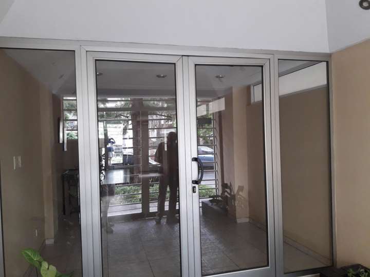 Departamento en venta en Almirante Brown, 267, Buenos Aires