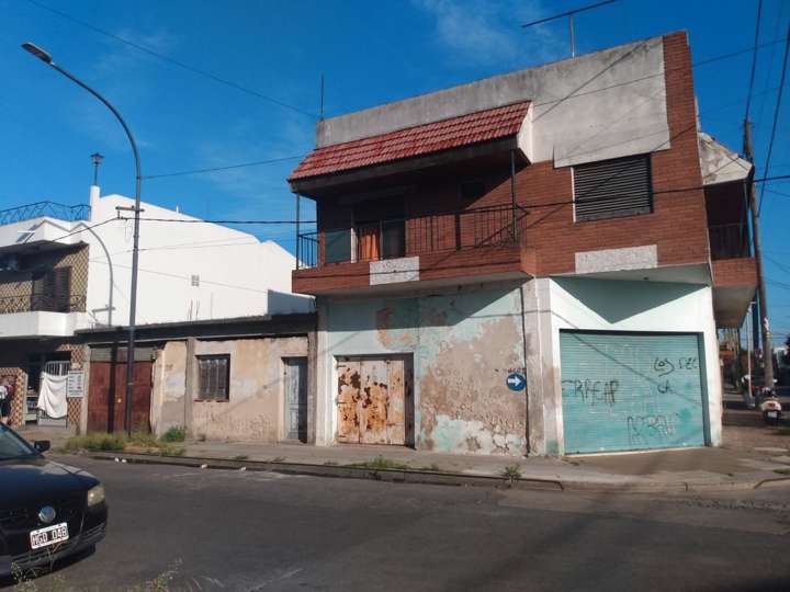 Casa en venta en Coronel Pringles, 906, Buenos Aires