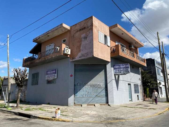 Comercial / Tienda en venta en Larrea, 3589, Lomas del Mirador