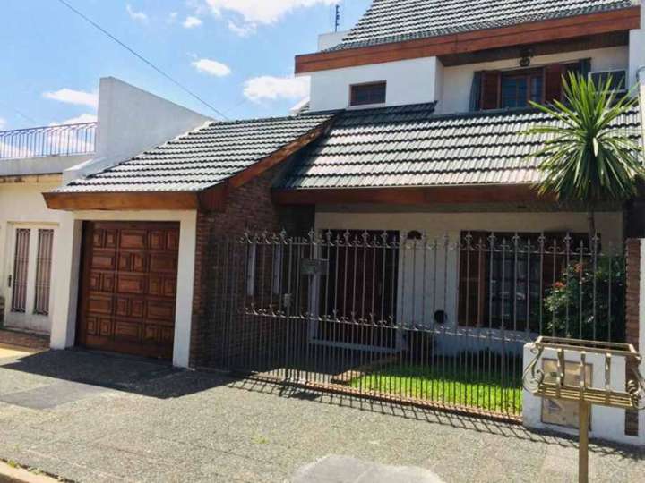 Casa en venta en Boedo, 452, Ramos Mejía