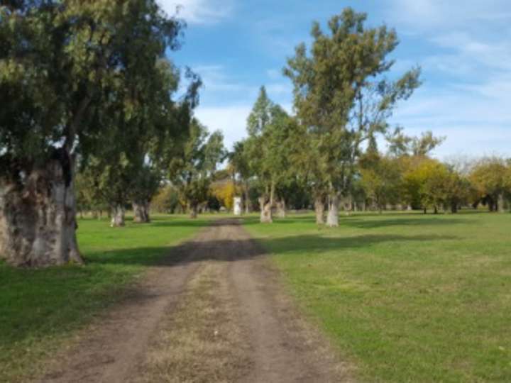 Terreno en venta en General Alvear, Longchamps