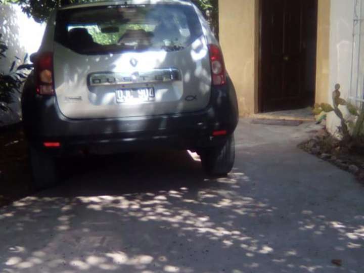 Casa en alquiler en Felipe Deluster, Buenos Aires