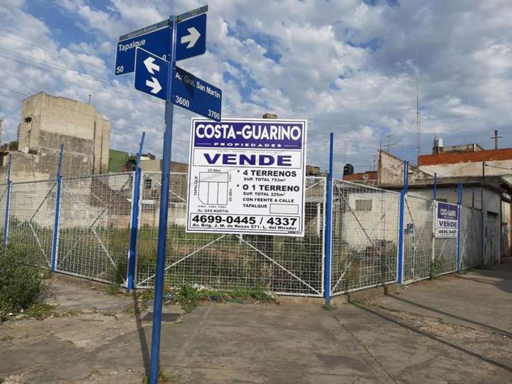 Terreno en venta en Avenida General San Martín, 3608, Lomas del Mirador