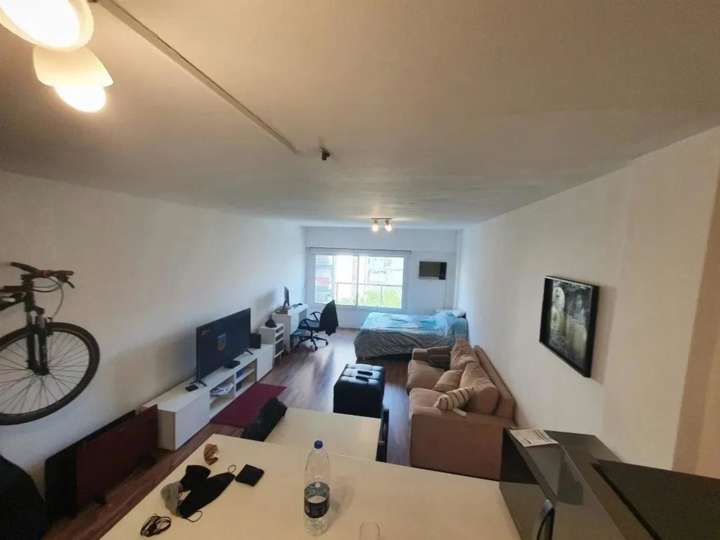Departamento en venta en Avenida Rivadavia, Ciudad Autónoma de Buenos Aires