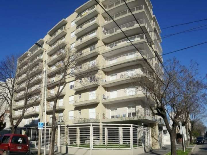Departamento en venta en Yatay, 621, Buenos Aires