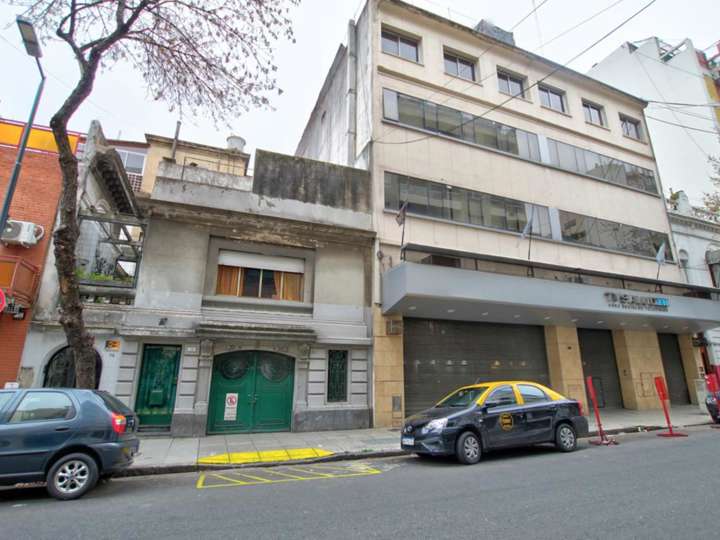 Edificio en venta en Quintino Bocayuva, 1, Ciudad Autónoma de Buenos Aires