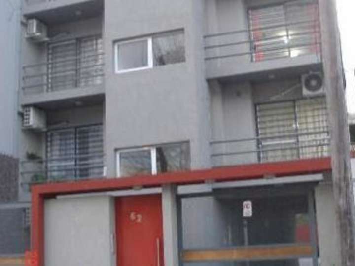 Departamento en venta en Avenida Hipólito Yrigoyen, 118, Buenos Aires