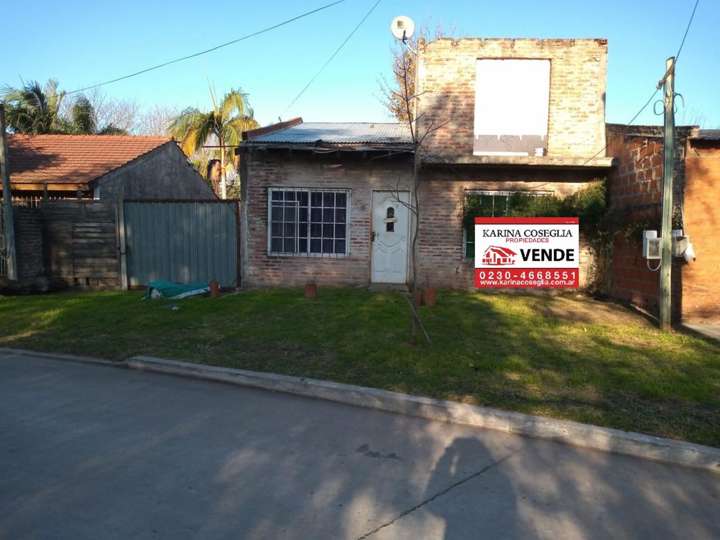 Casa en venta en Aristóbulo del Valle, Muñiz